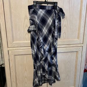 Max studio skirt‎